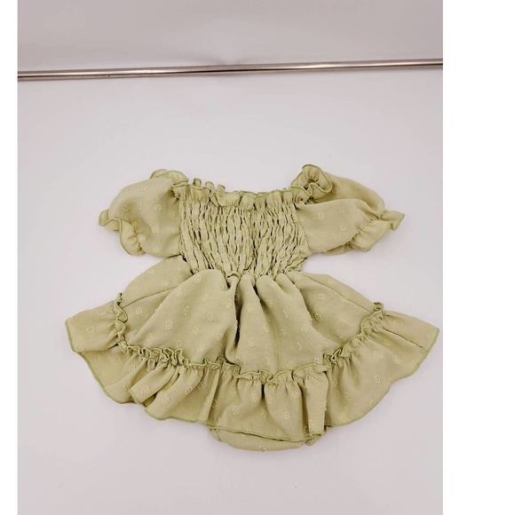 Sage Green Smocked Ruffles Puff Sleeves 1 piece SnapCrotch Romper Infant 6-12 M - Picture 3 of 6